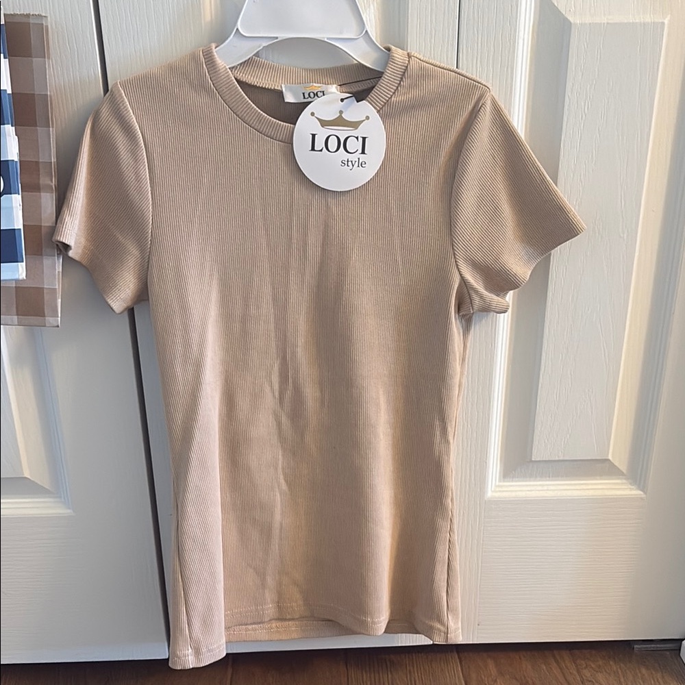 Tan Fitted Polo T-Shirt with Short Sleeves